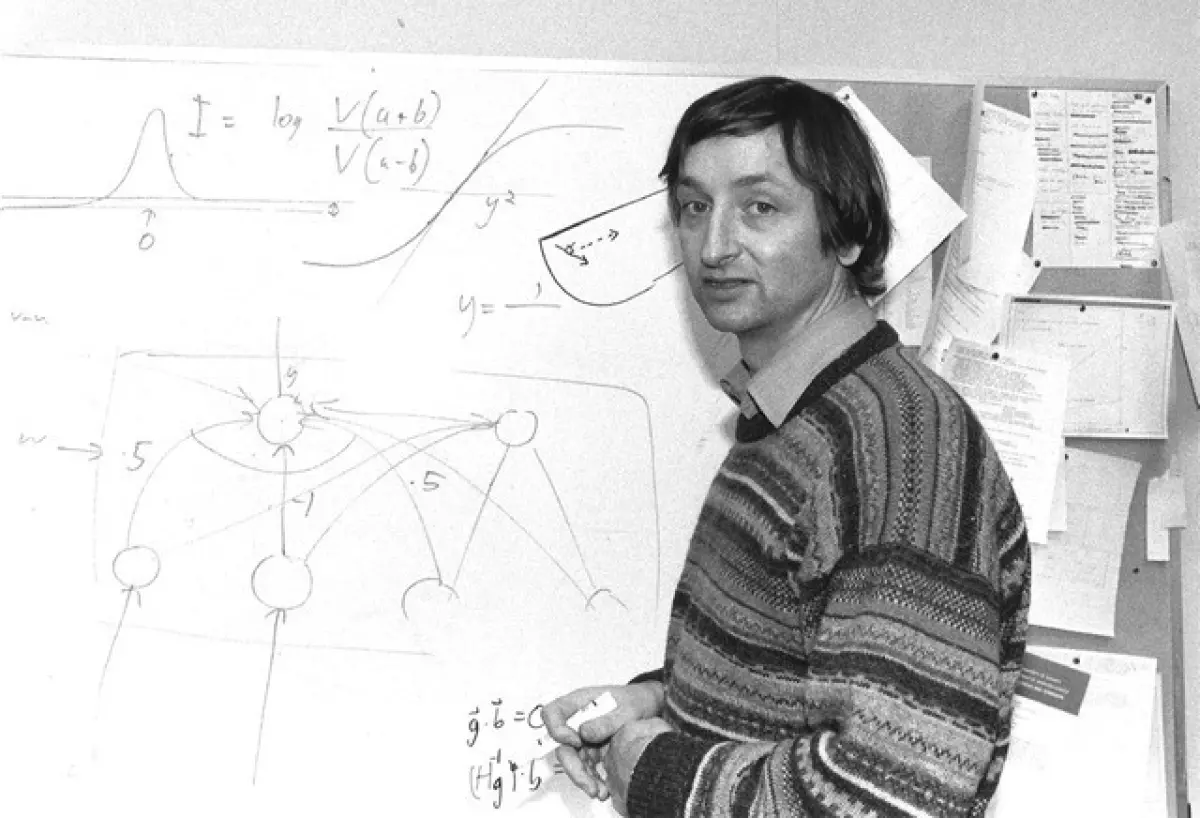 Geoffrey Hinton